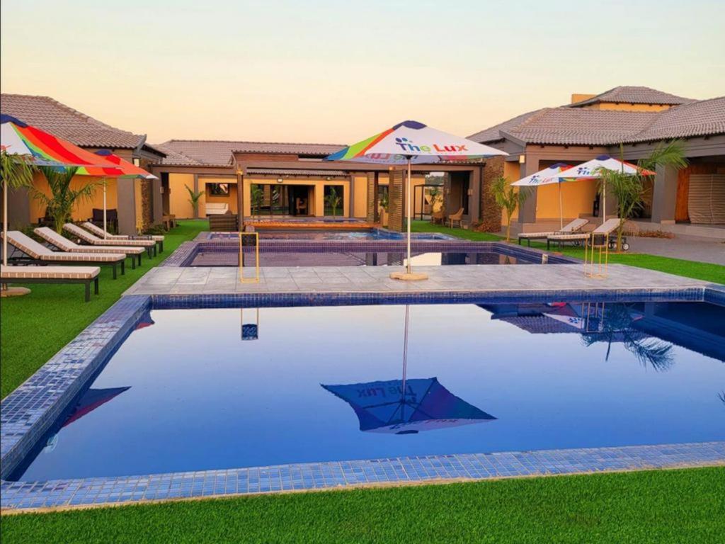 The Lux Hotel And Resorts Louis Trichardt Exterior photo