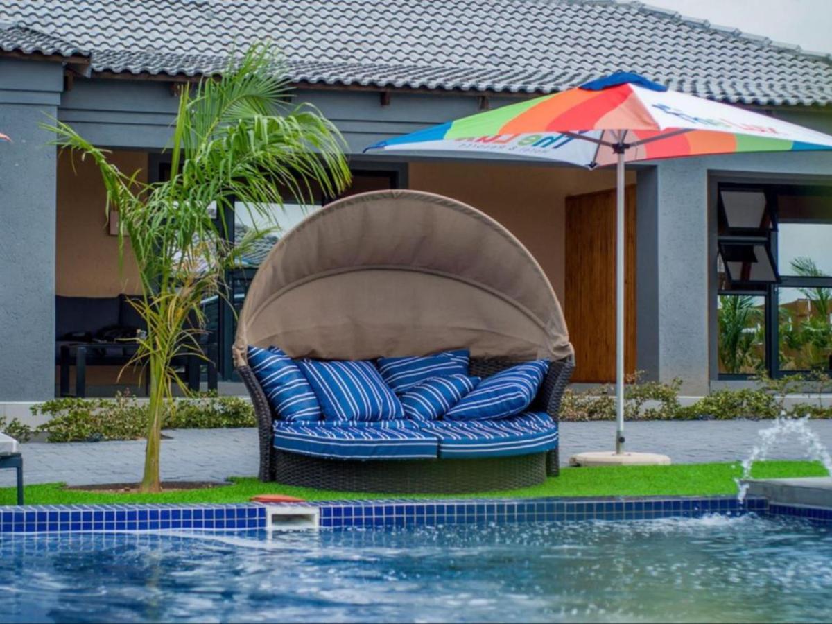 The Lux Hotel And Resorts Louis Trichardt Exterior photo