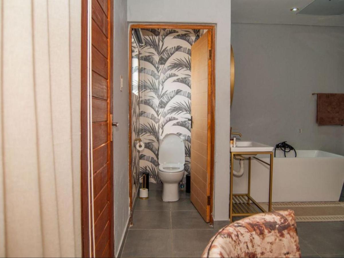 The Lux Hotel And Resorts Louis Trichardt Exterior photo