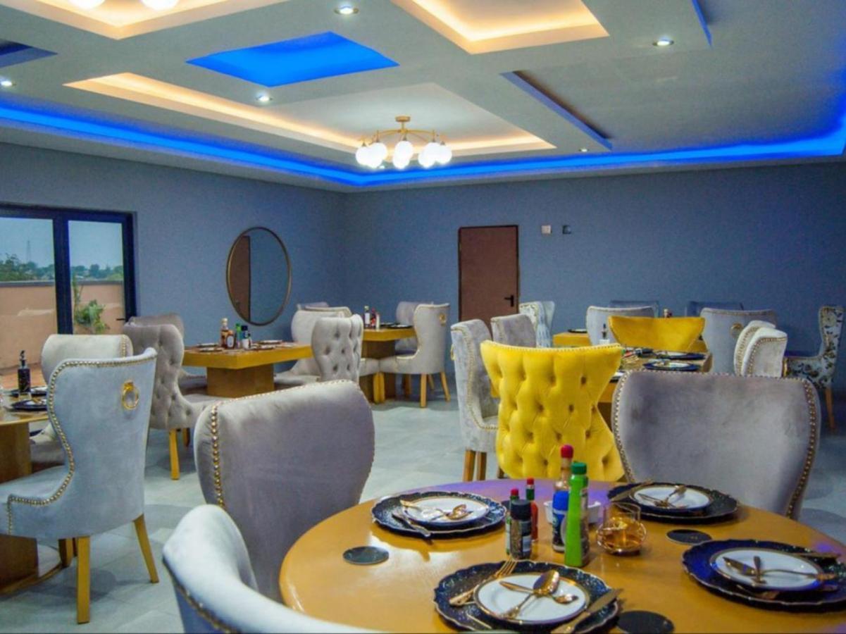 The Lux Hotel And Resorts Louis Trichardt Exterior photo